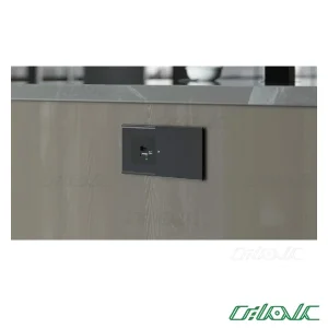 شارژر USB توکار کشویی سری ROMA ملونی مدل 10178 در فضای آشپزخانه یا محیط کار