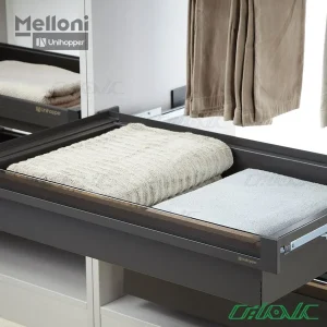 طبقه کشویی فلزی ریلی WS4142S با فرانت شیشه داخل کمد